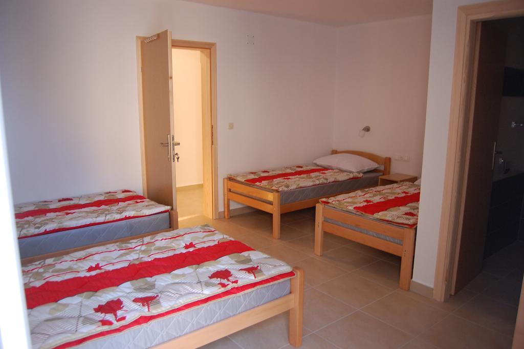 Guesthouse Panna Maria Međugorje Oda fotoğraf
