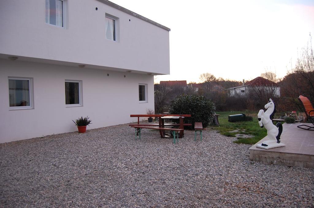 Guesthouse Panna Maria Međugorje Dış mekan fotoğraf